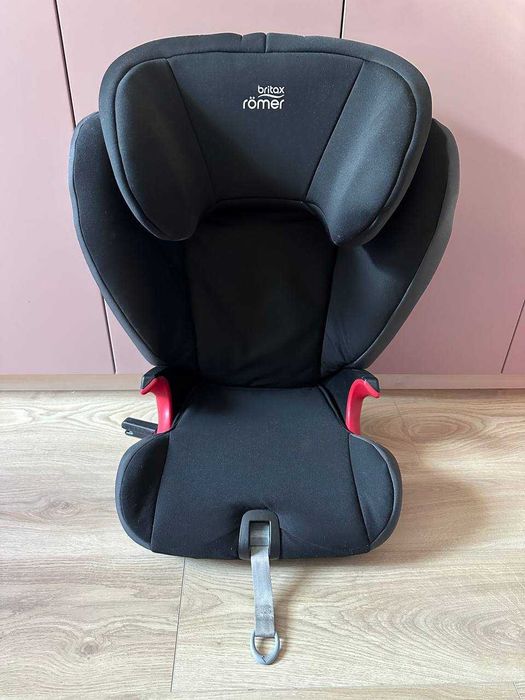 Автокрісло Britax Römer Kidfix SL Black Series 15–36 кг ISOFIX