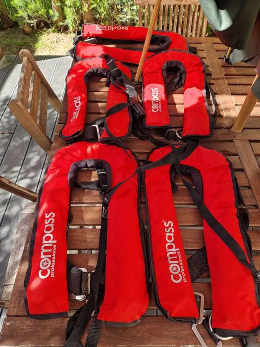 Coletes salva-vidas Compass Professional 165N - pouco uso