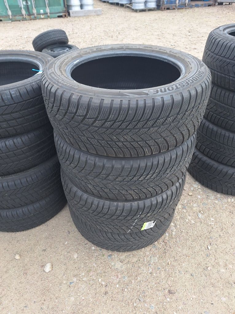 Opony zimowe Bridgestone Blizzak LM 001  225 55 r18