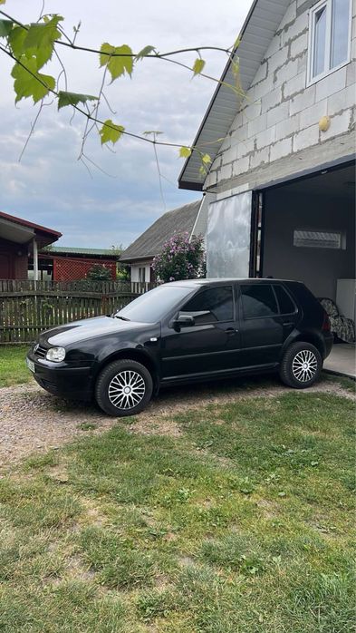 Golf 4 НЕРОЗМИТНЕНИЙ ! 1.9 66 КВ