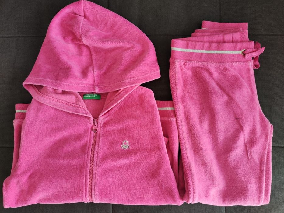 Dres welurowy dla dziewczynki Benetton