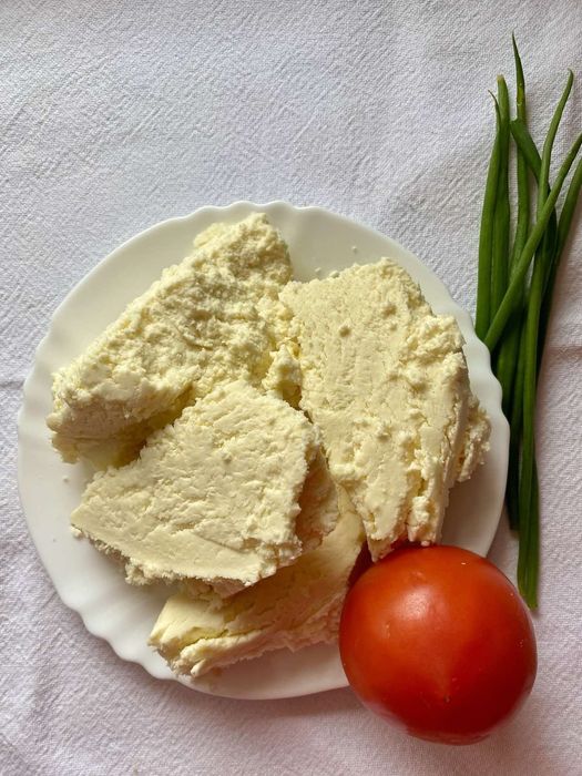 Натуральні сири.Гуцульський Карпатський будз та бринза