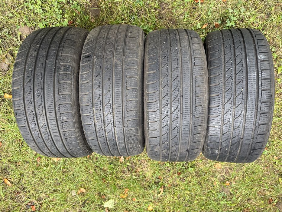 Opony zimowe 215/40 r17