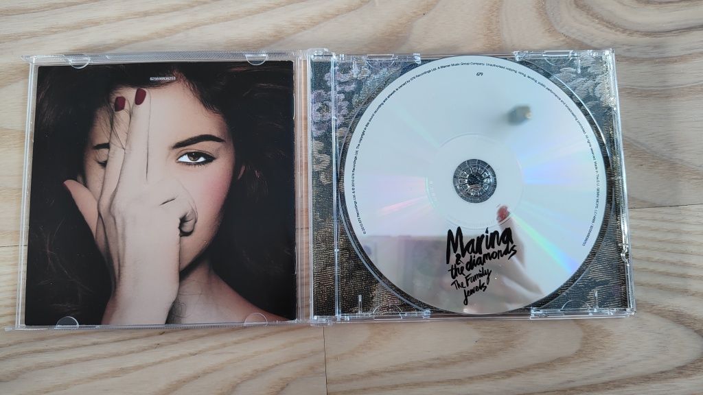 The Family jewels Marina Diamandis CD