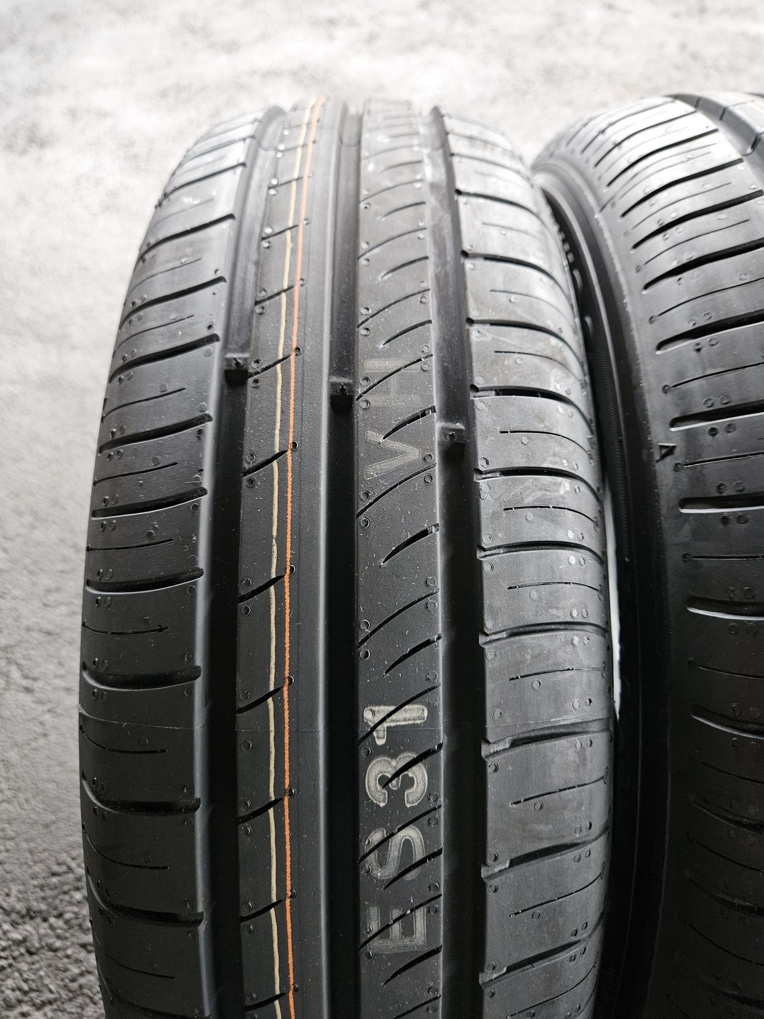 Nowy Kpl Opon Letnich Kumho Ecowing ES31 185.65.15 88H Rok 2022