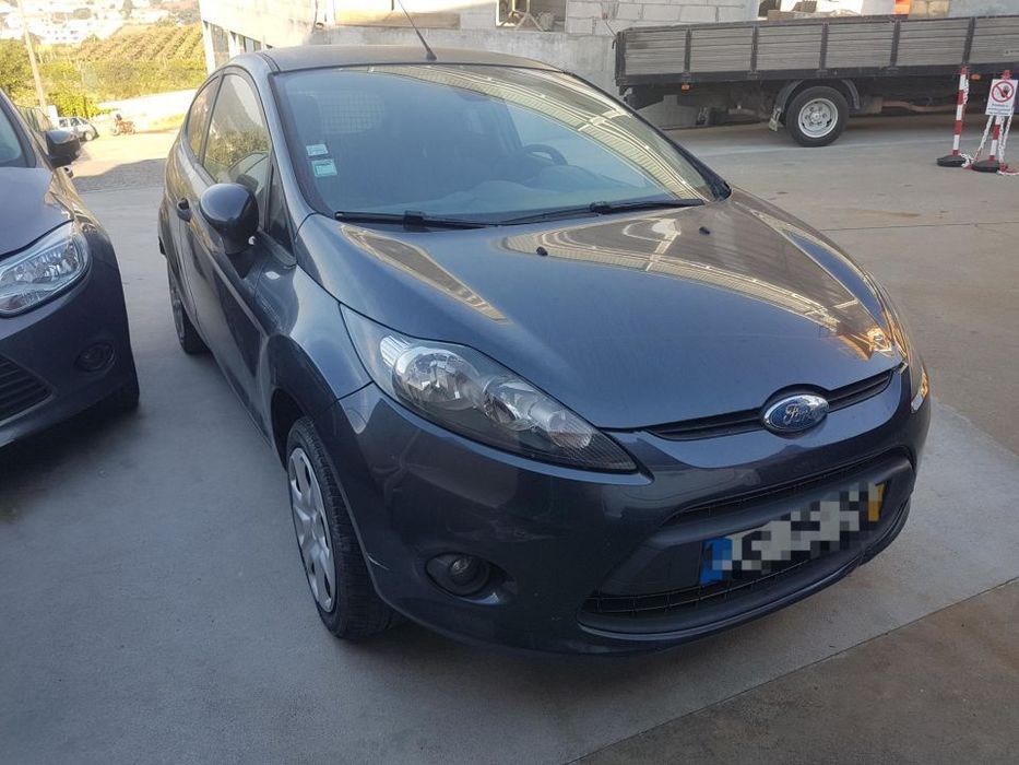 Ford Fiesta Van  2010 para peças