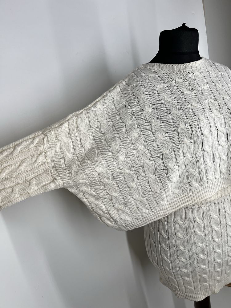 Kremiwy dzianinowy komplet damski sweter plus spodnica