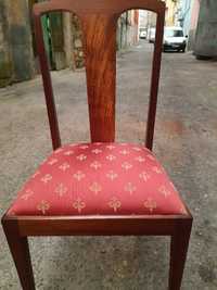 Cadeira vintage em madeira africana