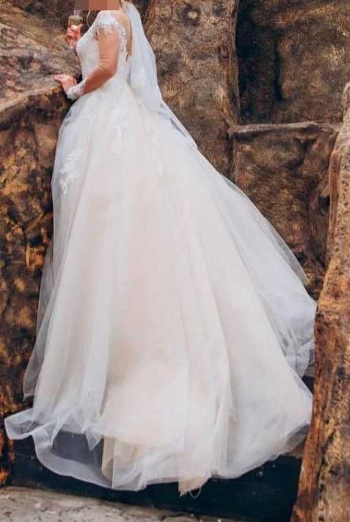 Весільна сукня б/у