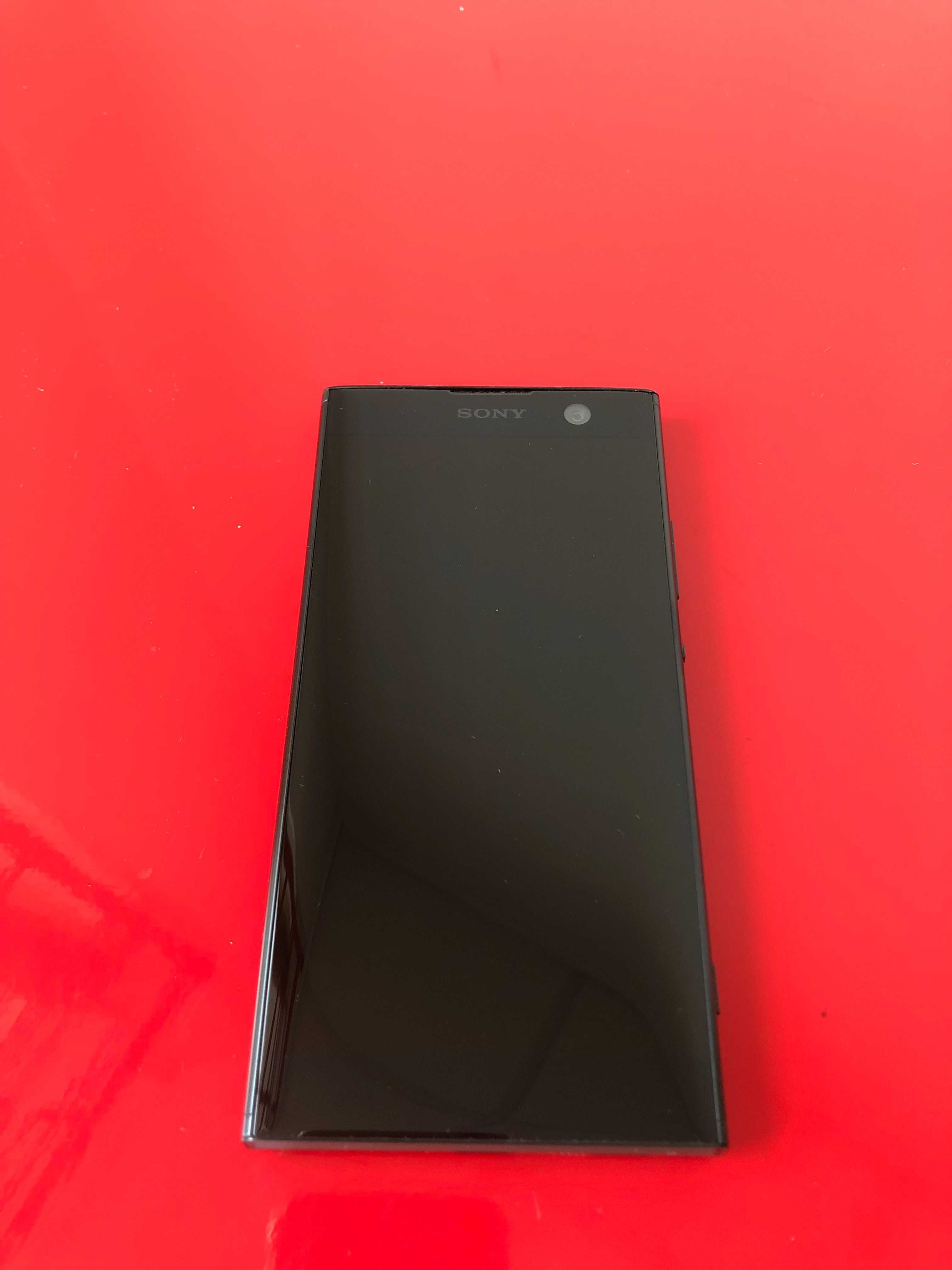 Klasa A Sony Xperia XA2 32GB czarny RATY FV23% bez blokad