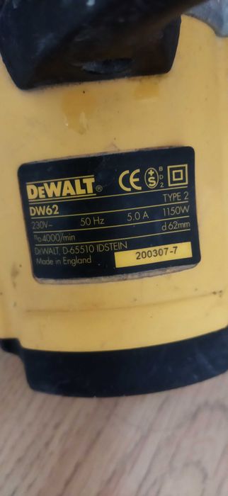 Продам циркулярную пилу"Dewalt DW62made in England,1150 watt