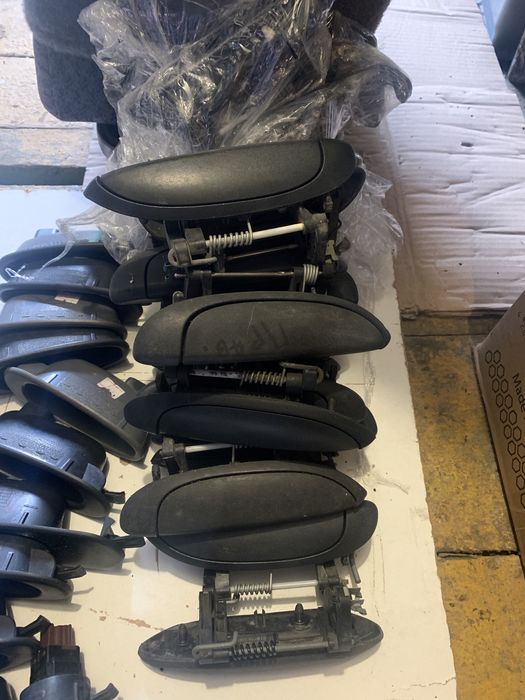 Ручка зовнішня дверей Оригінал Symbol Clio Logan