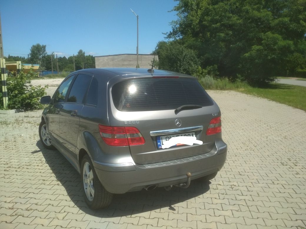 Mercedes Benz B-200 CDI 2,0 136KM klima stan bdb plus 2kpl kół
