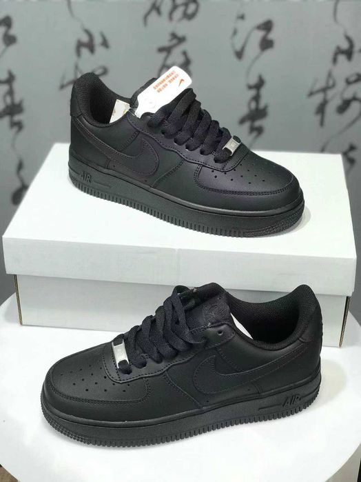 Nike Air Force 1 Low Black R.39
