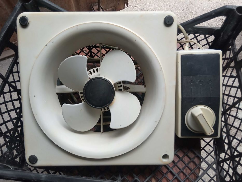 Вытяжка на две скорости