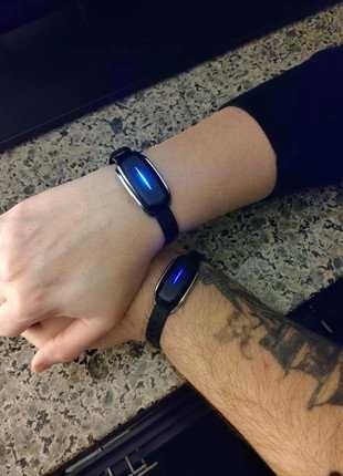 Bond Touch Bracelet - Be together, even when you're apart.