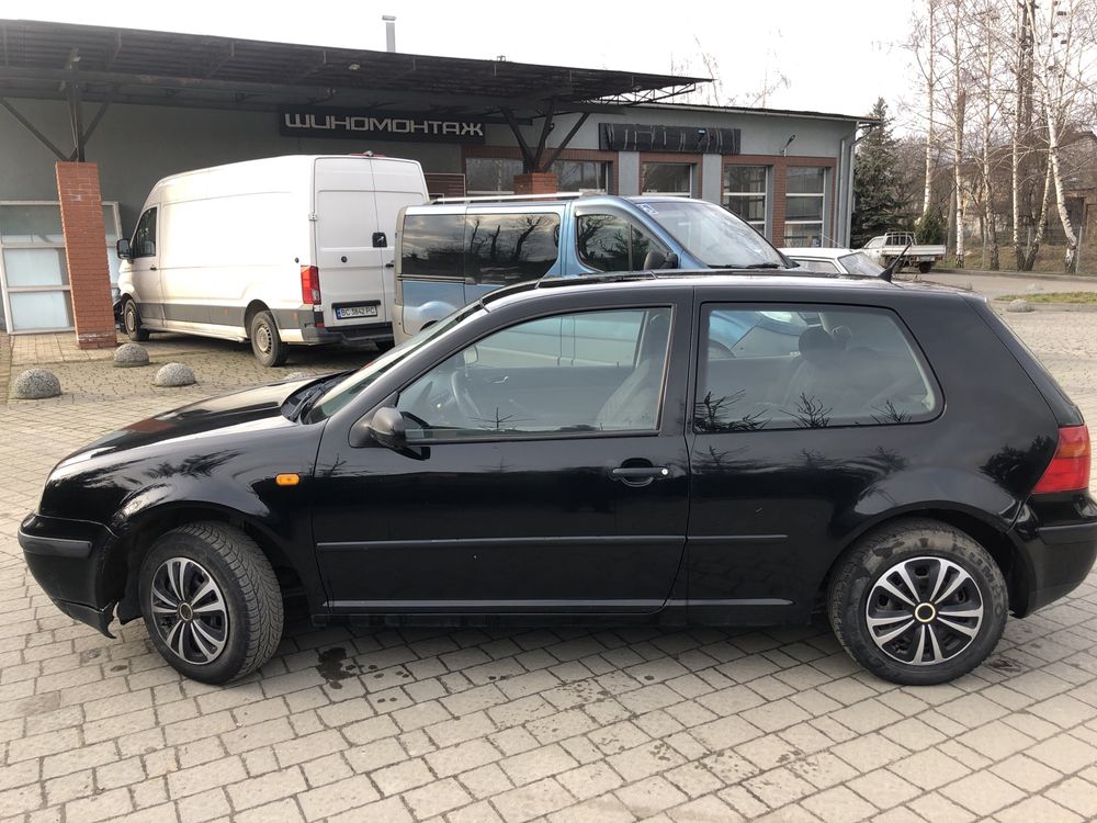 Volkswagen Golf 4