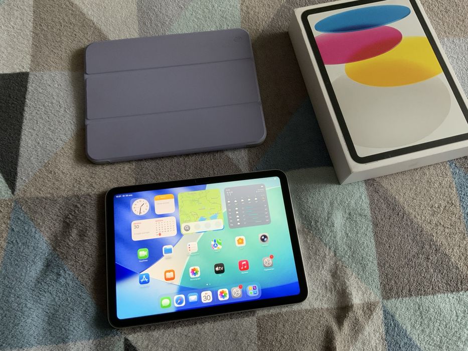 Apple iPad 10,9 256 Гб 2022 (колір металік)