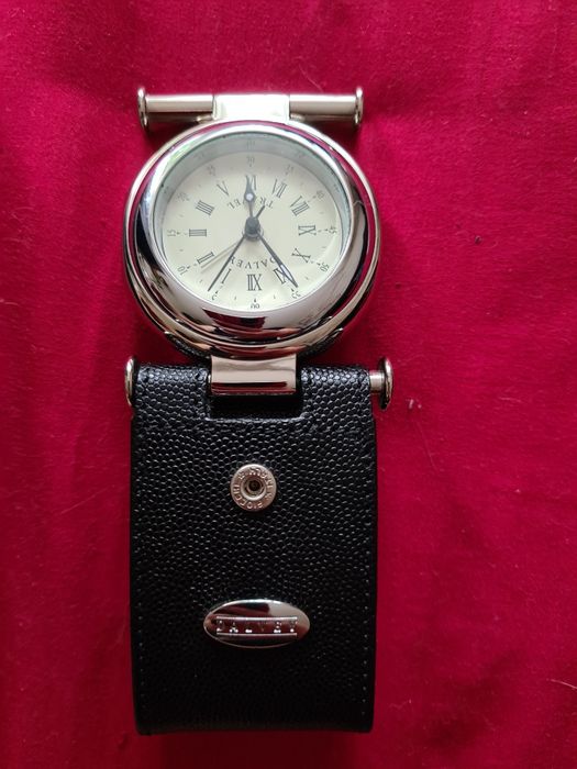 Годинник дорожній, на подарунок