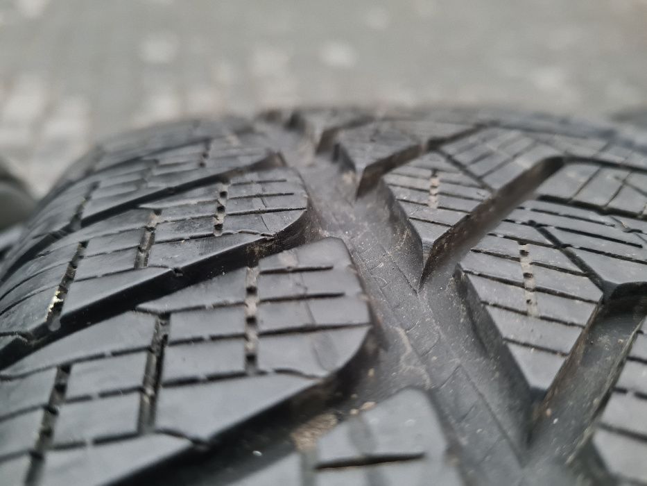 Opony Pirelli Scorpion Winter - 215/65/17