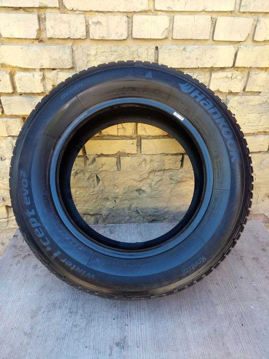 Шини б/в 225 60 16 Hankook Winter Icept evo 2