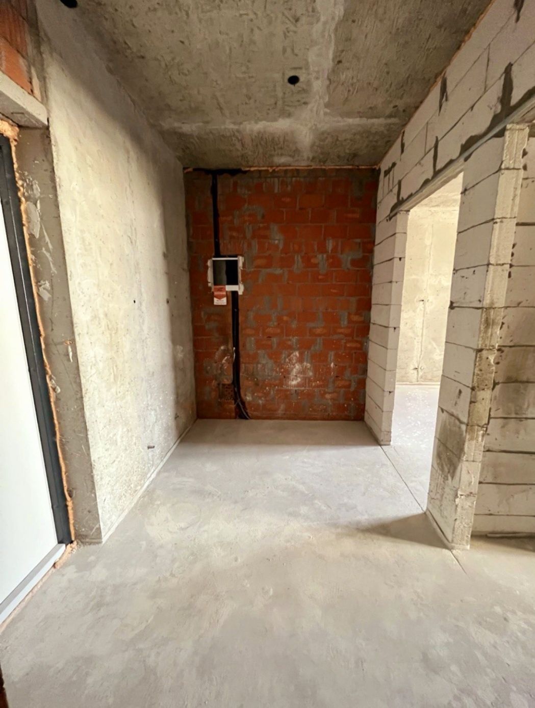 ЖК Райдужний, Кібальчича 1-В, продажа 1-кімнатна 48 м, від власника