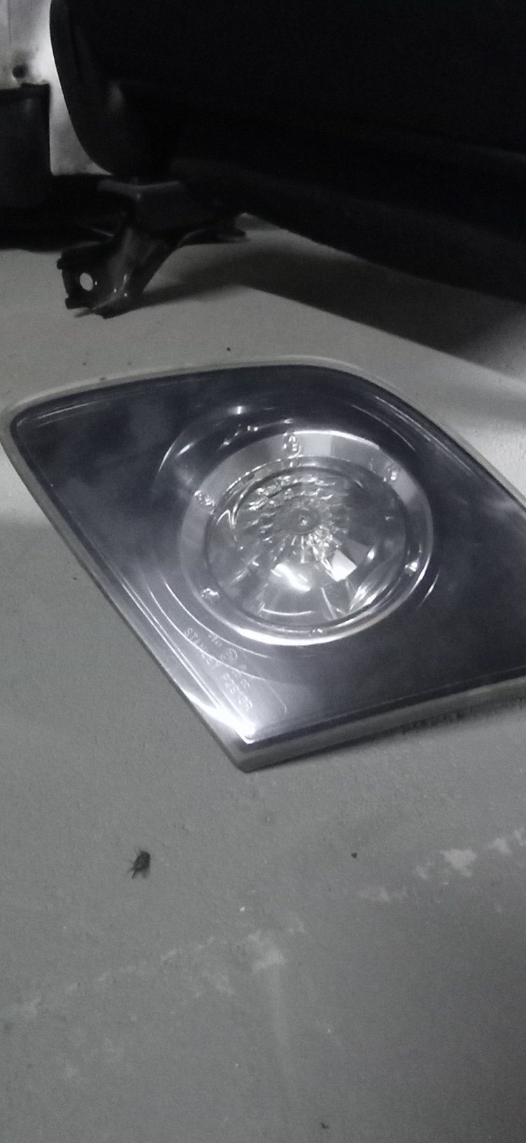Lampa cofania i przeciwmgielna mazda 3 BK hatchback