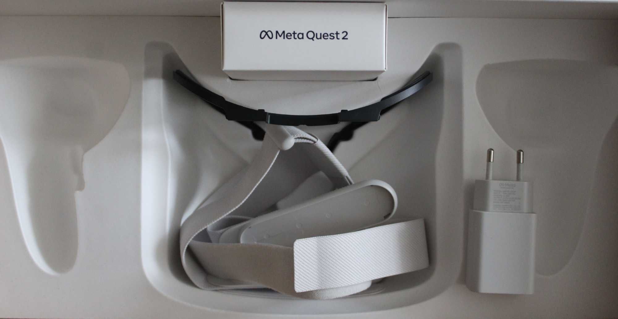 Meta Quest 2 128GB + Elite Strap + Futerał