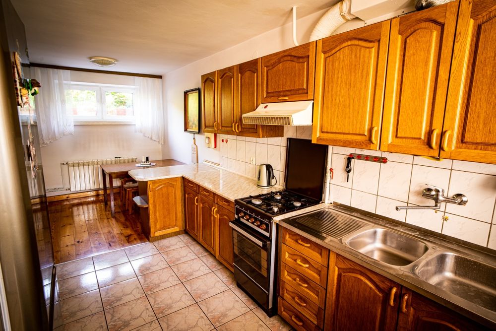 Sprzedam dom, bez pośrednika, atrakcyjna okolica