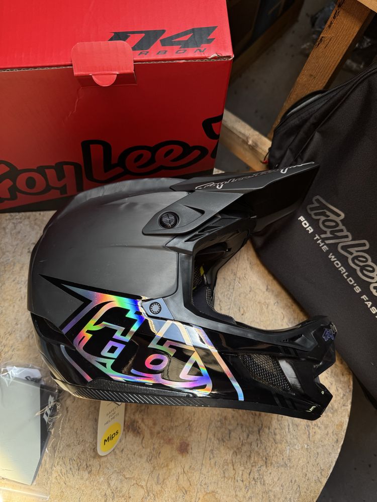 Kask Troy Lee Designs D4 Carbon rozmiar S M L nowy