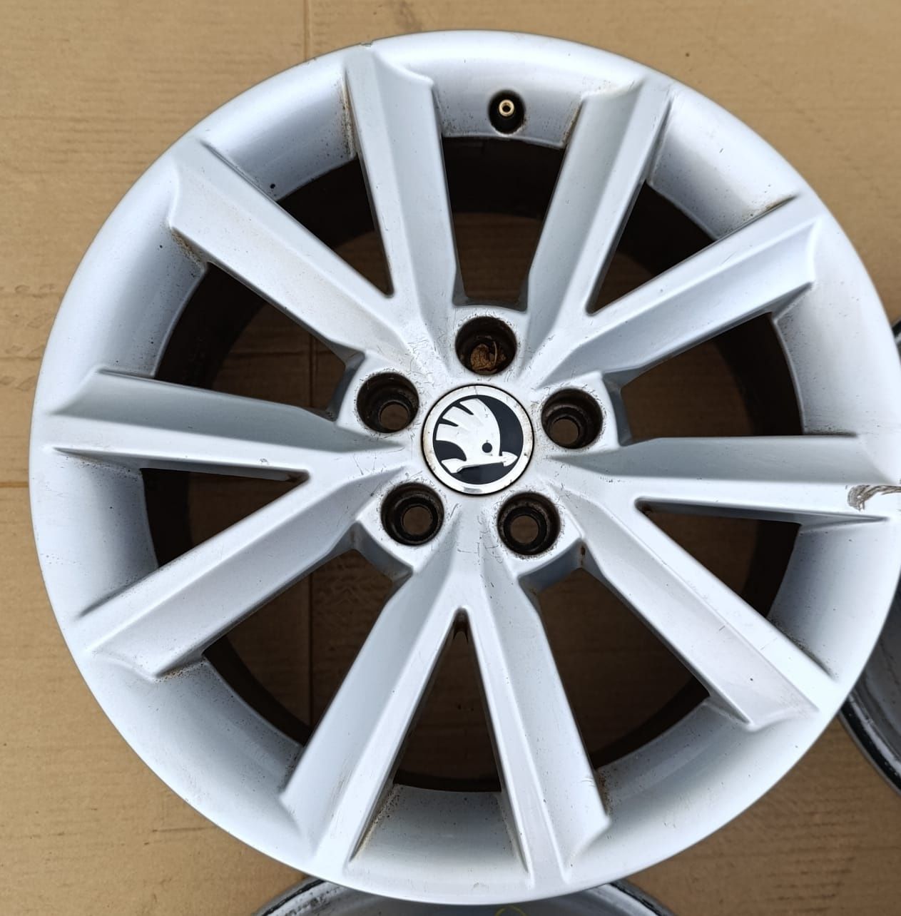 Felgi 16 5x100 Skoda Fabia Rapid Seat Ibiza Vw Polo Audi A1 oryginalne