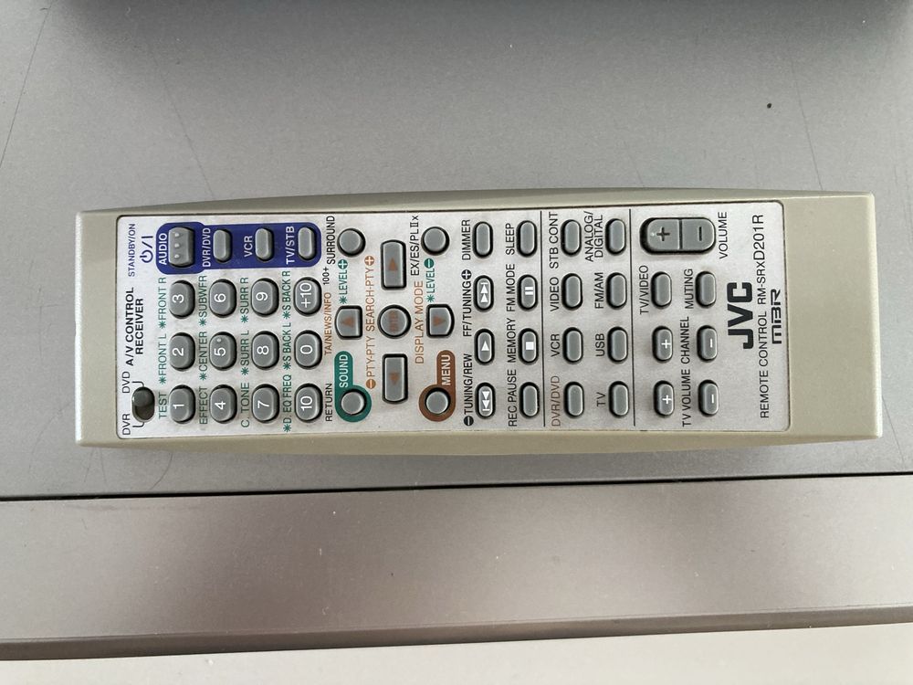 Amplituner JVC RX-D201 działający zestaw