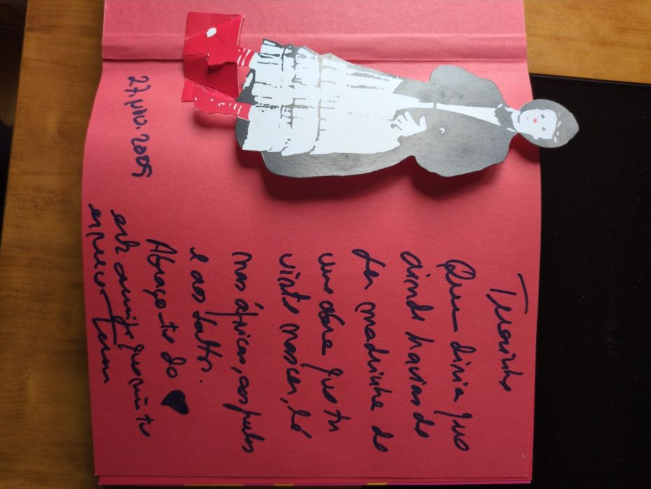 Tété Estória da Pré História do Chapitô