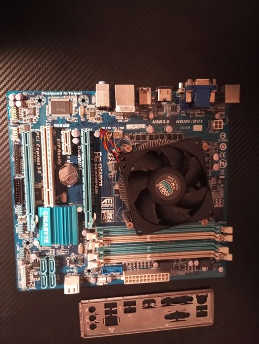 Płyta główna z procesorem