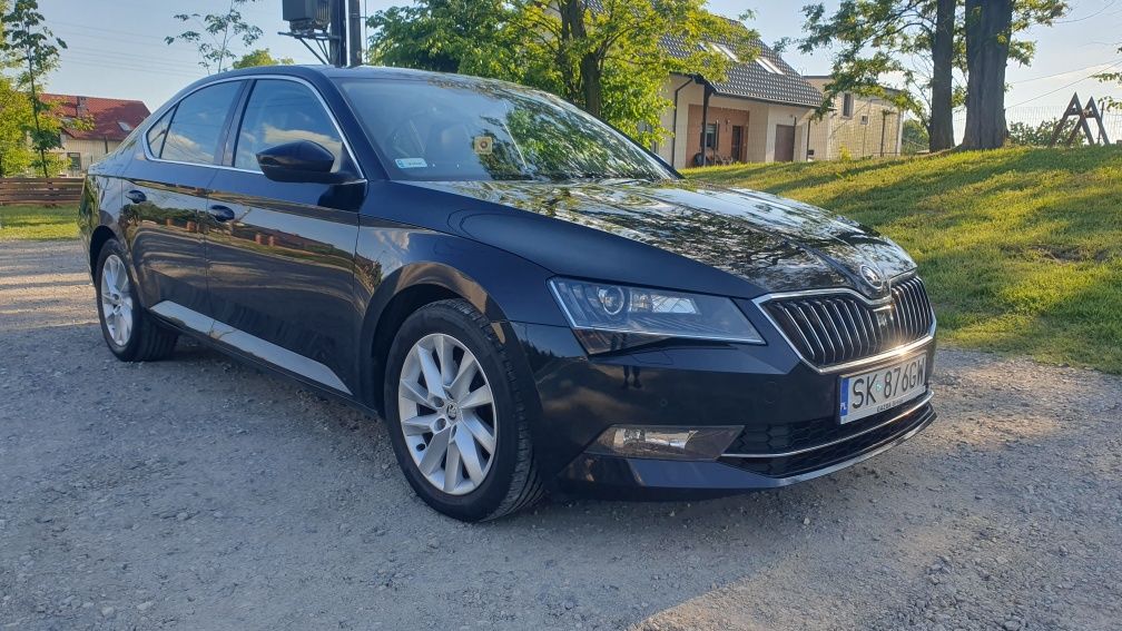 Skoda SUPERB III 2.0 150KM TDI CR Ambition

2.0 150KM TDI CR Ambition