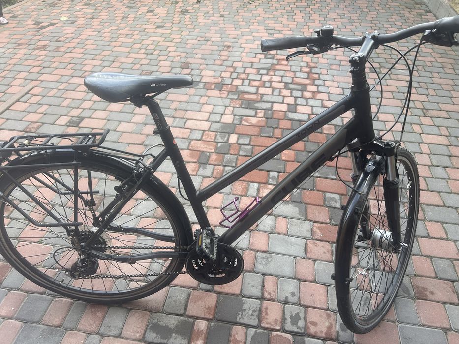 Велосипед Cube town жіночий