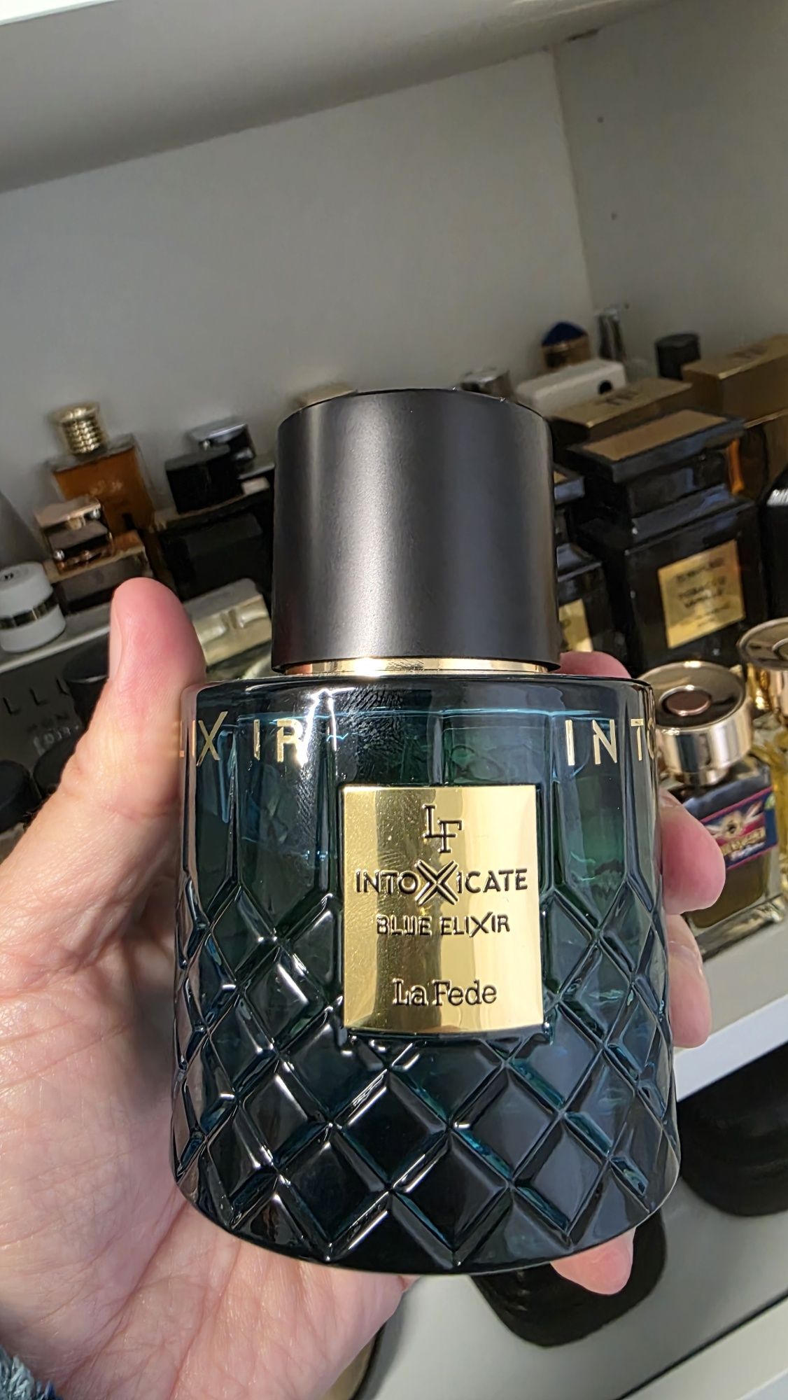 Intoxicate Blu elixir khadlaj