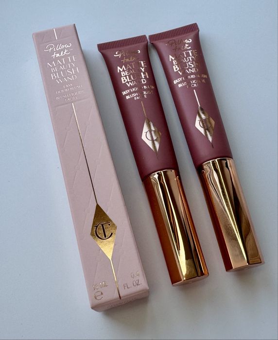Кремові  рум'яна Charlotte Tilbury Pillow