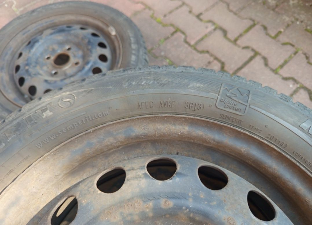 Komplet kół zimowych  z Toyoty Aygo