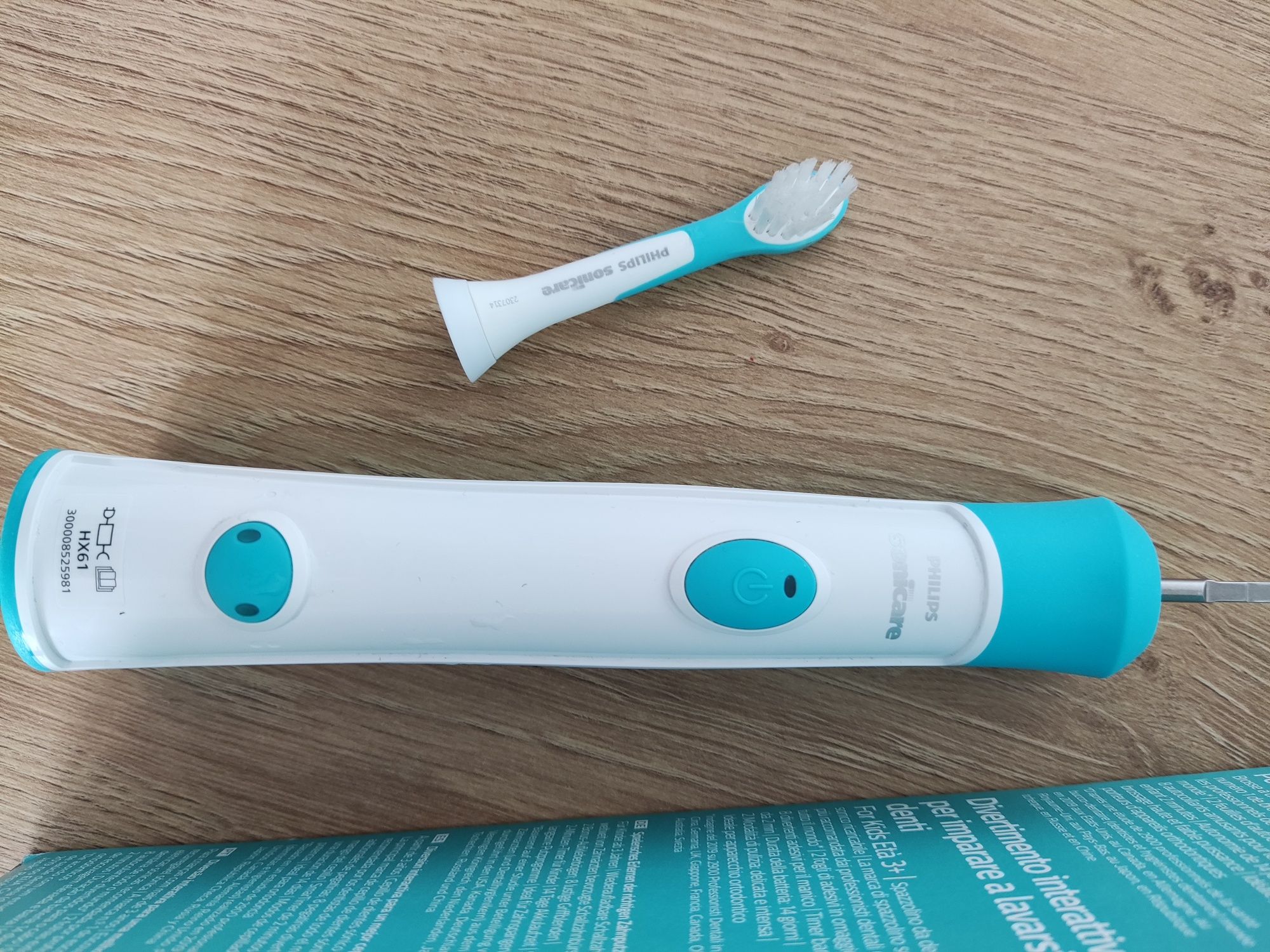 Szczoteczka Sonicare soniczna