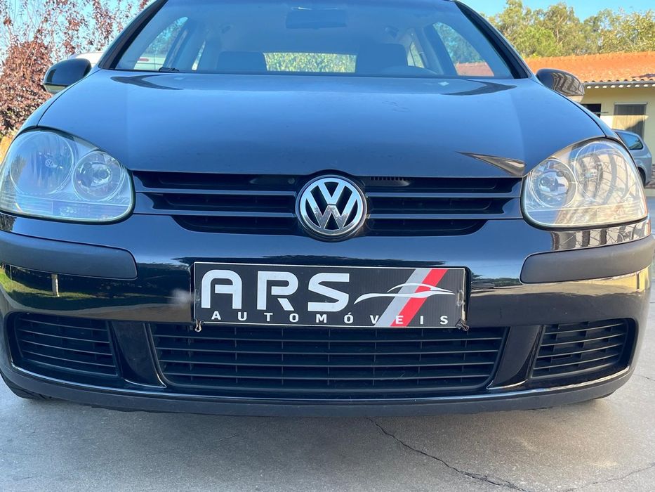 Golf 5. 2005 1.4 gasolina  3 portas