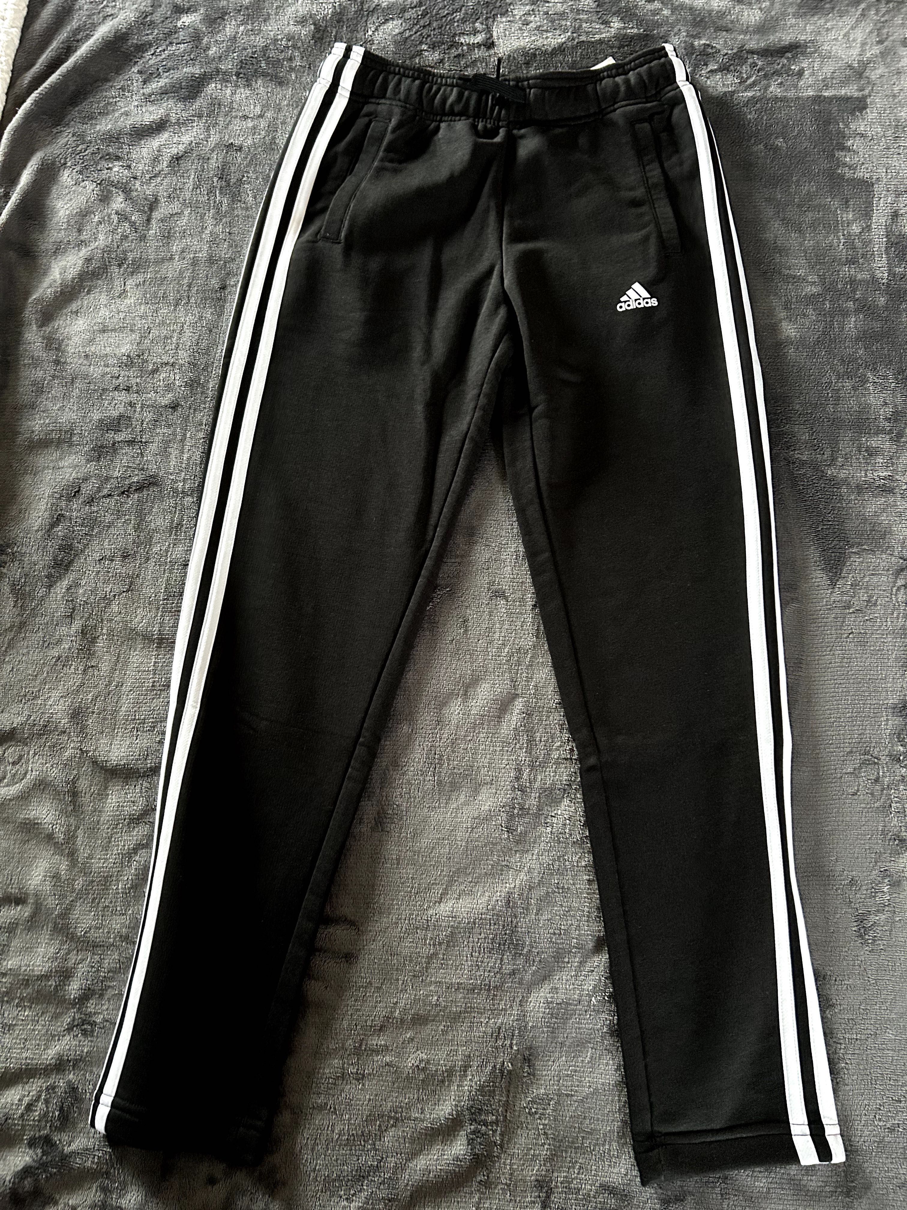 Spodnie dresowe Adidas roz 152