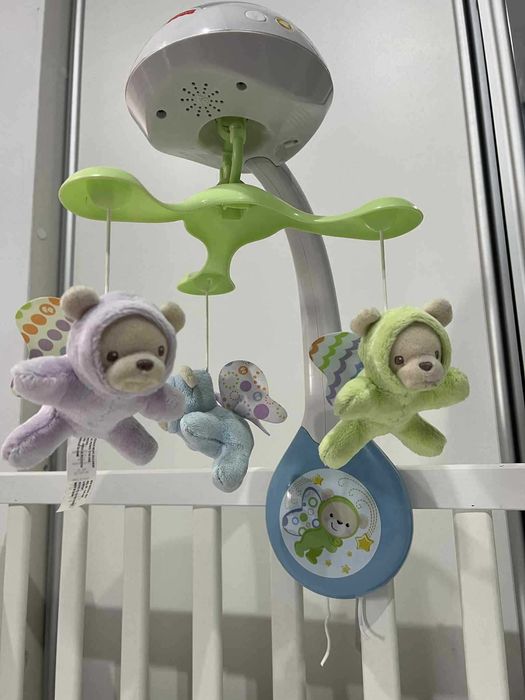 IKEA SUNDVIK Łóżeczko dziecięce + materac + karuzela Fisher Price