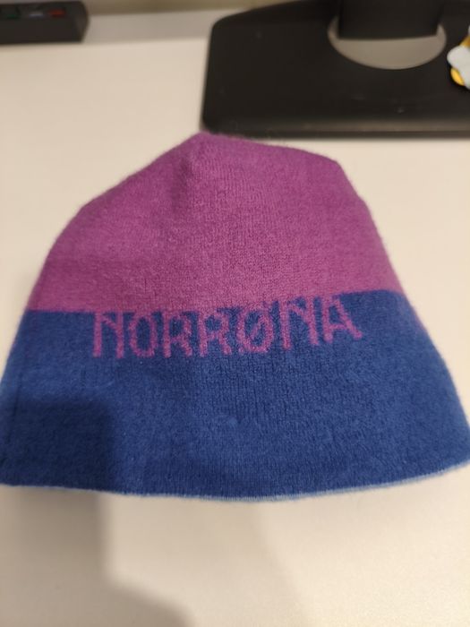 Czapka dziecięca 100% merino Norrona