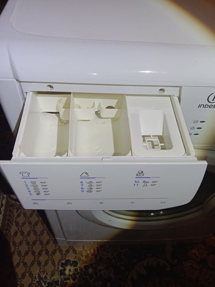 Продам дві пральні машинки