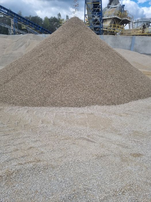 Kruszywo Piach Żwir Kamień Ziemia Wapno BEZPOŚREDNIO