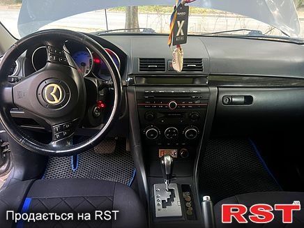 Продам автомобиль Мазда3