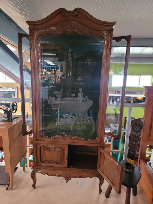 Cristaleira antiga com portas laterais - óptimo estado