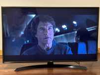 TV LG 43” Full HD Smart TV – com suporte de parede