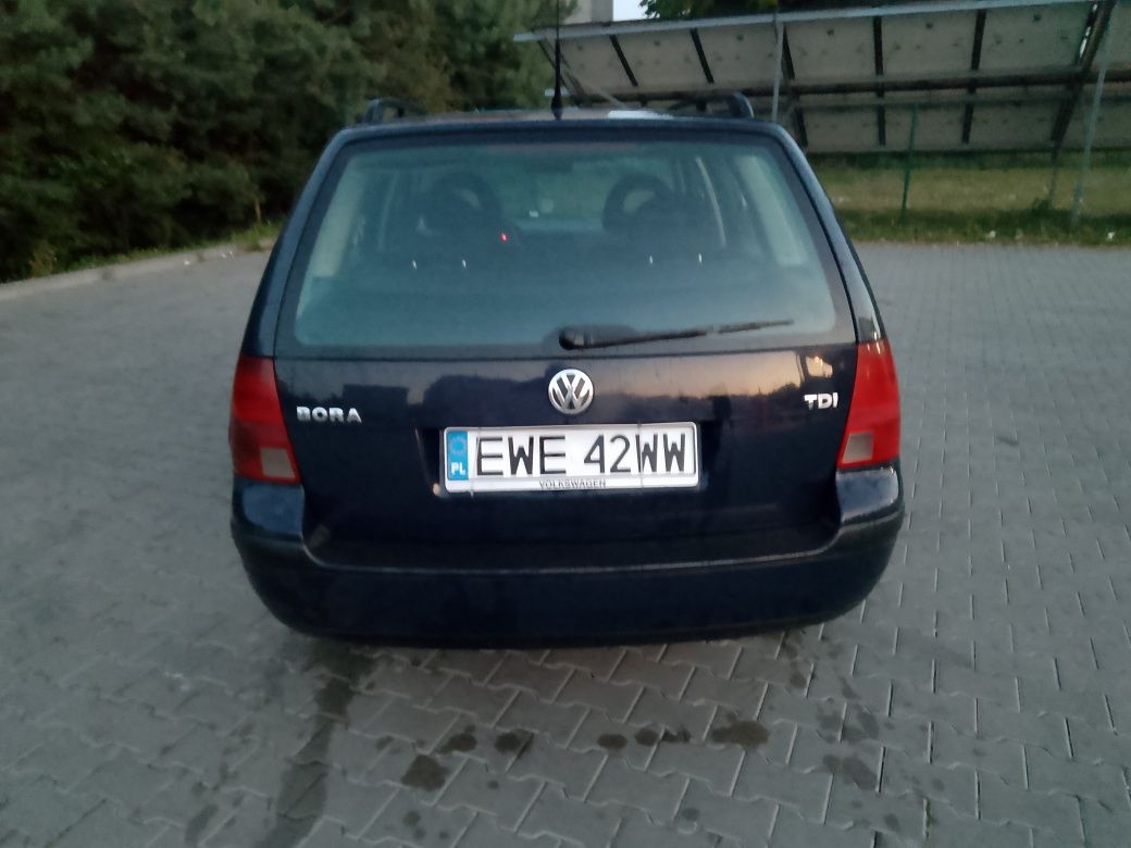 Sprzedam borę 1.9 TDI ,klima ,6 biegów